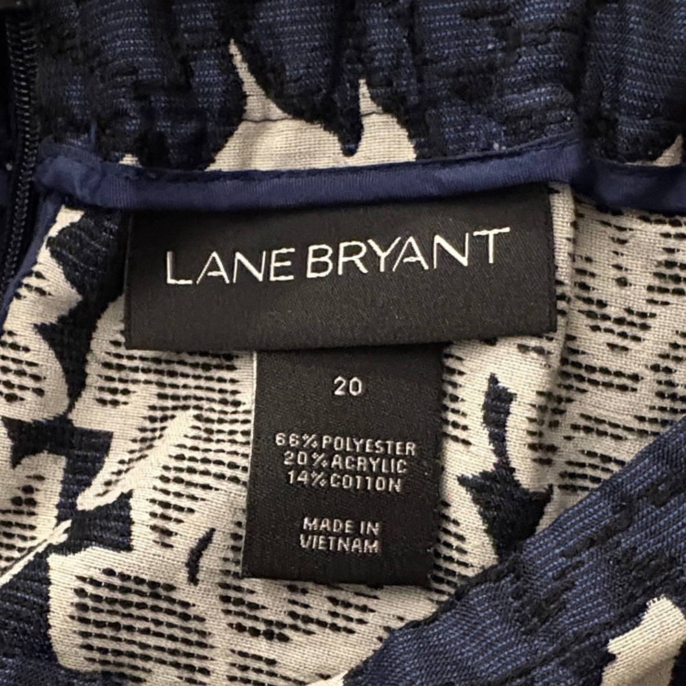 Lane Bryant Navy and White Floral Circle Skirt - Picture 2 of 6